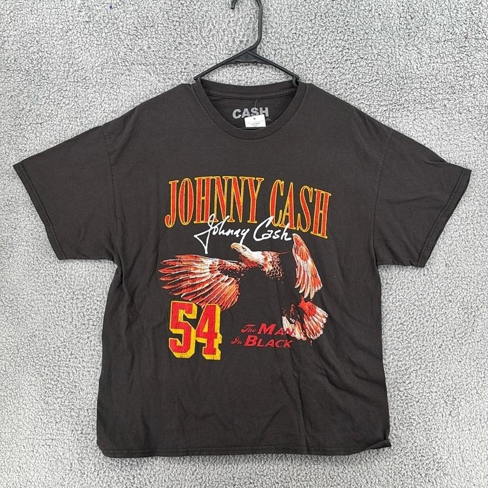 Johnny Cash The Man in Black Ring of Fire Graphic T-Shirt Black Men S/M NWT